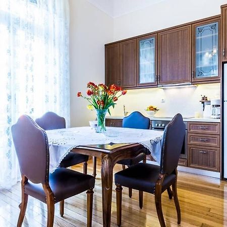Neoclassical Apartment With 3 Bedrooms In Πειραιάς Εξωτερικό φωτογραφία