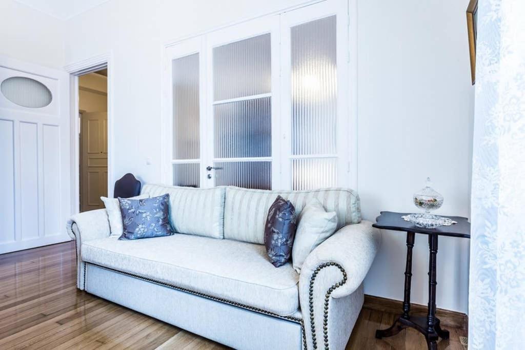 Neoclassical Apartment With 3 Bedrooms In Πειραιάς Εξωτερικό φωτογραφία