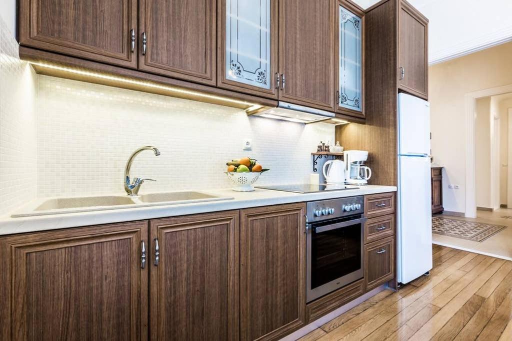 Neoclassical Apartment With 3 Bedrooms In Πειραιάς Εξωτερικό φωτογραφία