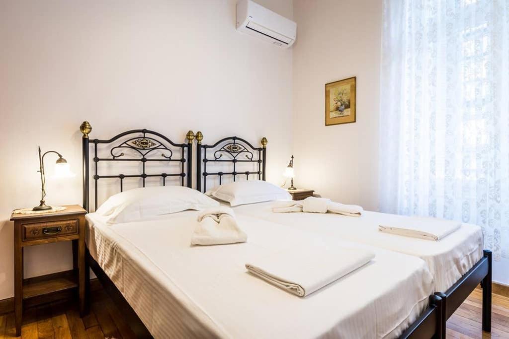 Neoclassical Apartment With 3 Bedrooms In Πειραιάς Εξωτερικό φωτογραφία