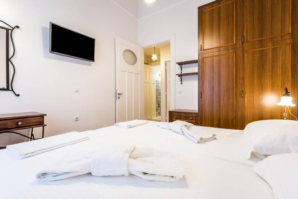Neoclassical Apartment With 3 Bedrooms In Πειραιάς Εξωτερικό φωτογραφία