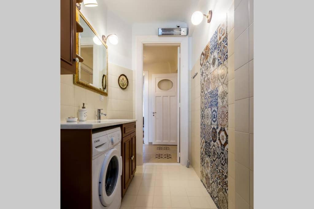 Neoclassical Apartment With 3 Bedrooms In Πειραιάς Εξωτερικό φωτογραφία