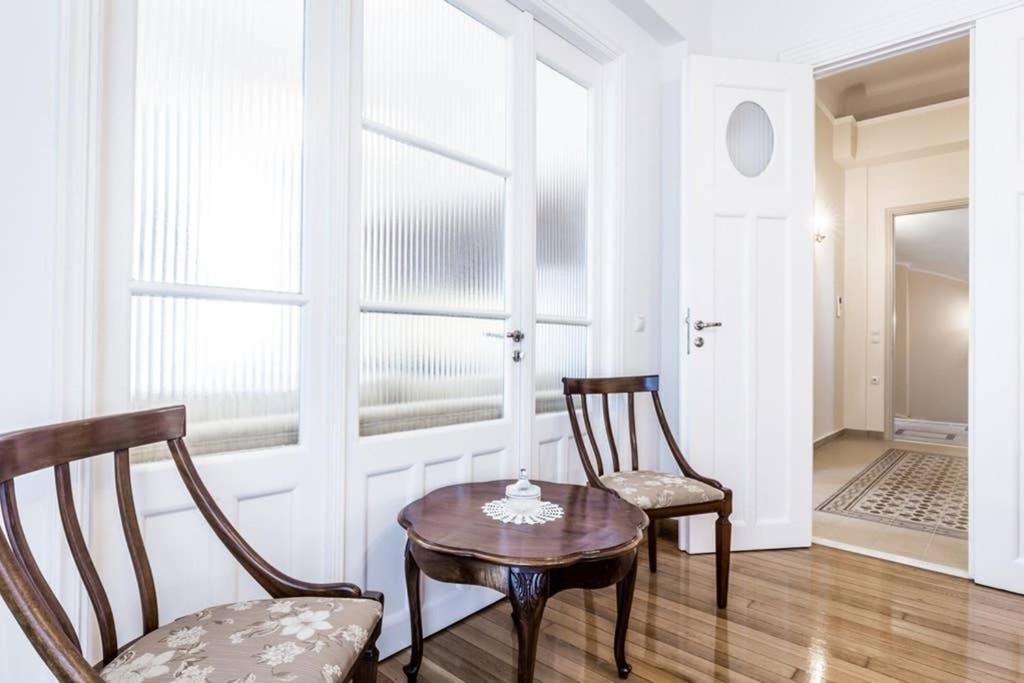 Neoclassical Apartment With 3 Bedrooms In Πειραιάς Εξωτερικό φωτογραφία